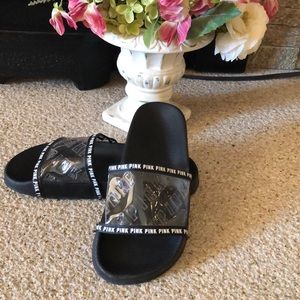 VS PINK CLEAR SLIP ON SANDALS SIZE SMALL 5/6 🏖